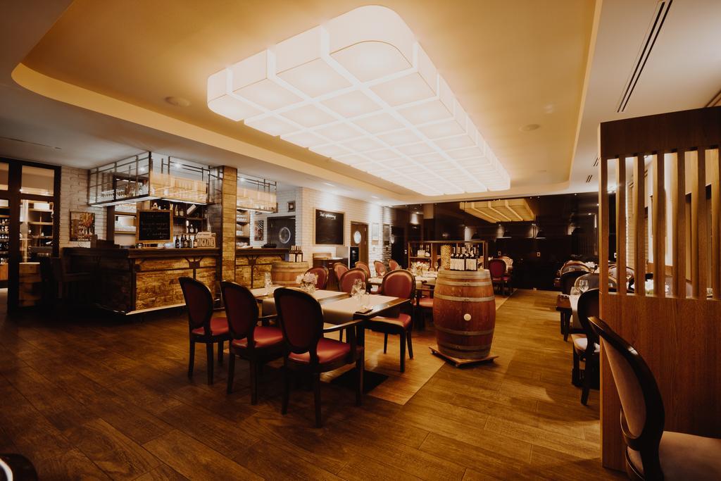 Hotel Figa Plewiska エクステリア 写真